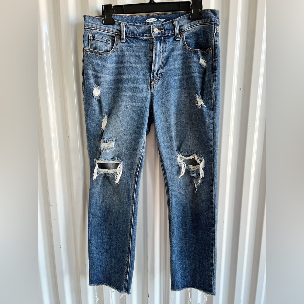 Old Navy Boyfriend Distressed Blue Jeans